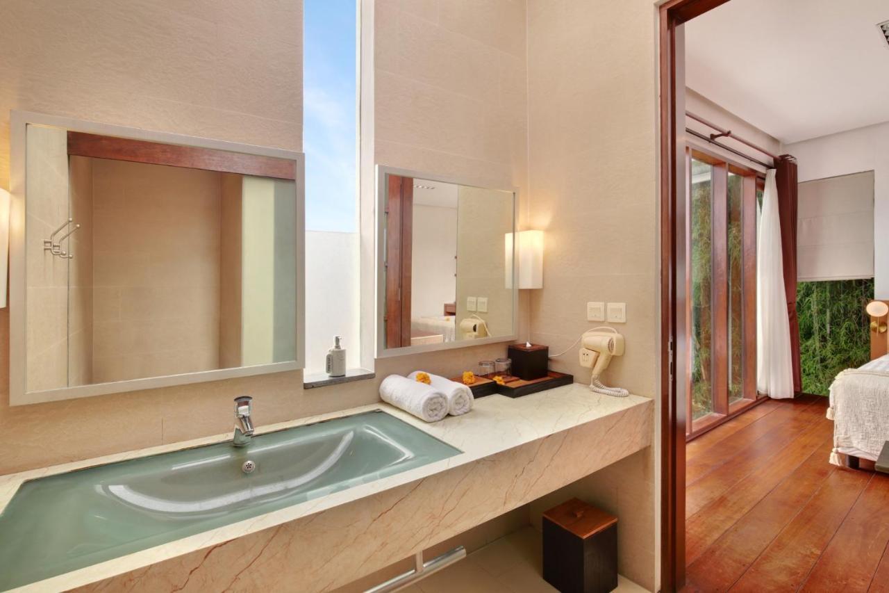 Nara Villa Canggu By Ini Vie Hospitality ภายนอก รูปภาพ