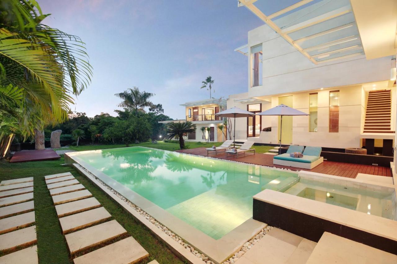 Nara Villa Canggu By Ini Vie Hospitality ภายนอก รูปภาพ