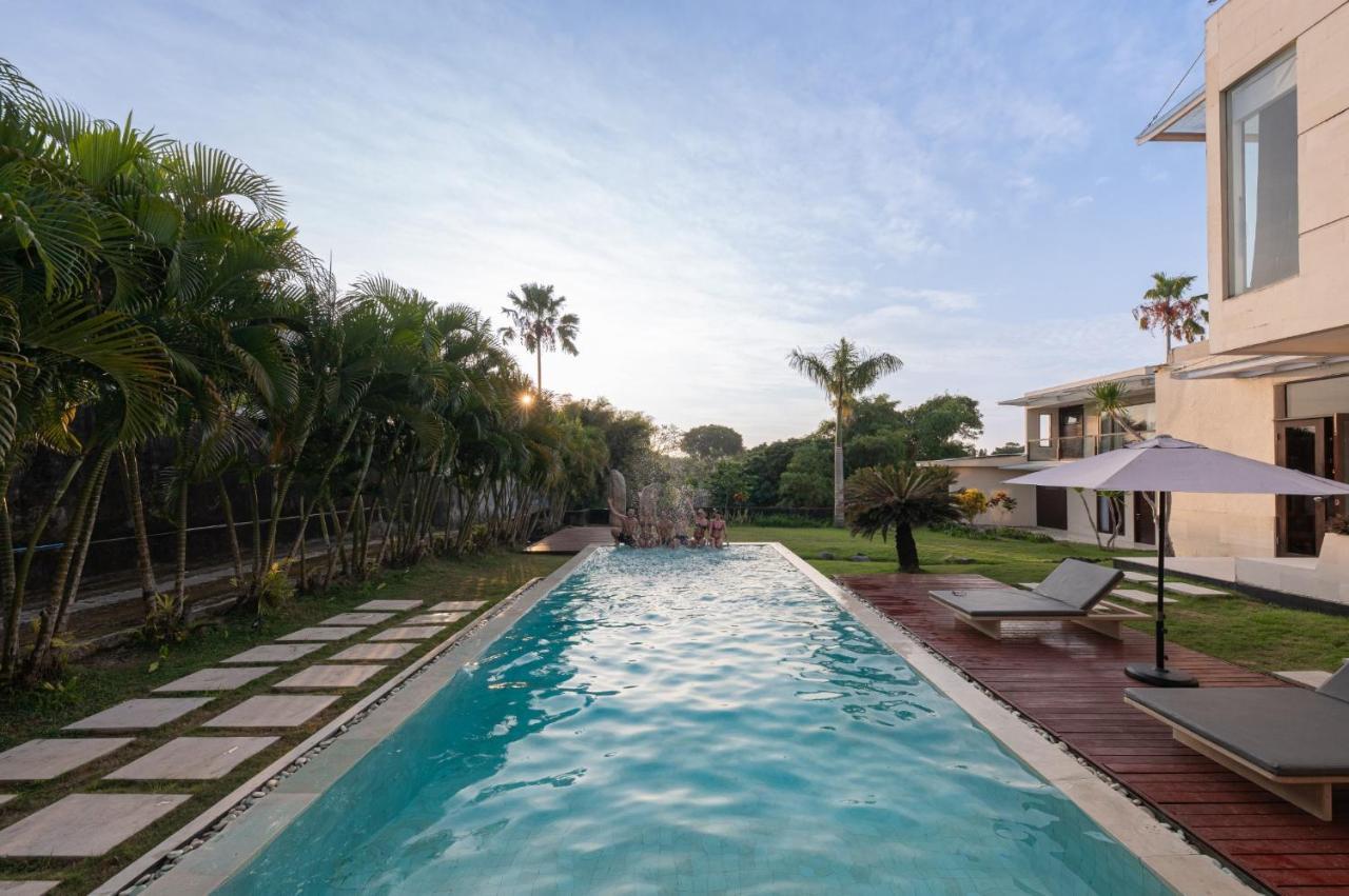Nara Villa Canggu By Ini Vie Hospitality ภายนอก รูปภาพ