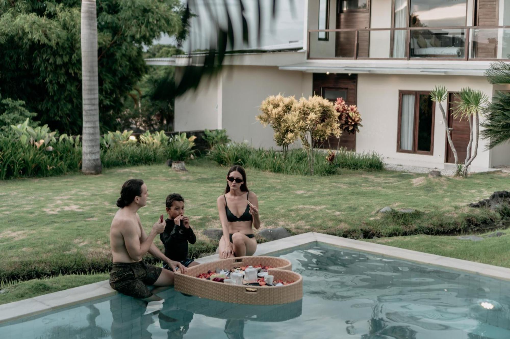Nara Villa Canggu By Ini Vie Hospitality ภายนอก รูปภาพ