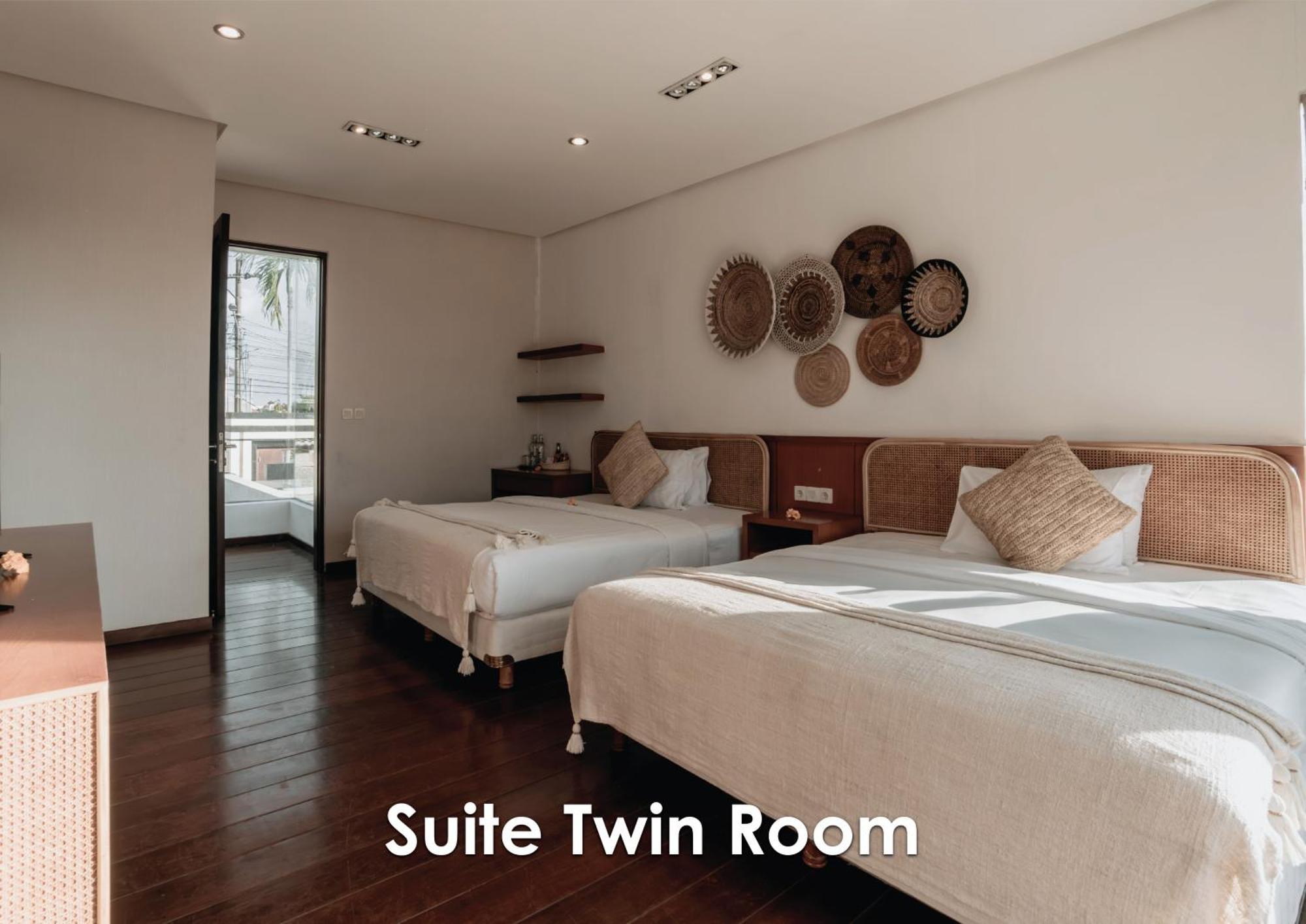 Nara Villa Canggu By Ini Vie Hospitality ภายนอก รูปภาพ